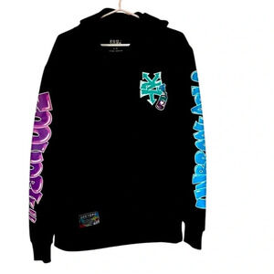 Black Zoo York Hoodie with Graffiti Print and Spray Paint Design